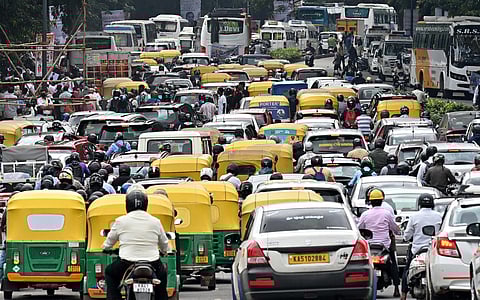 It’s Khattar vs Kharge on Bengaluru traffic 