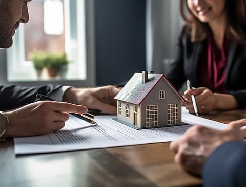 How to Make Smarter Home Loan Decisions: A Complete Borrower’s Guide