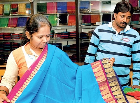 In this image from July 24, 2025, Prime Minister Narendra Modi with his British counterpart Keir Starmer during a meeting at Chequers Estate, in UK. 