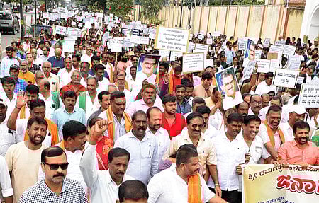 BJP MLA takes out massive rally to Dharmasthala temple, demands action against conspirators