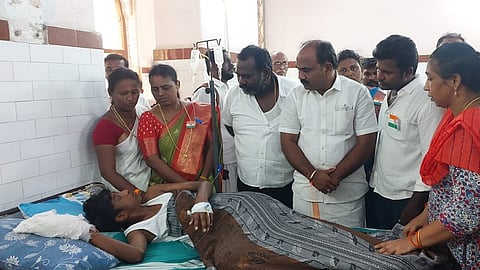 The incident occurred on Tuesday left M Mathavan (16) of P&T colony and M Murali Karthick (16) of Indra Nagar severely injured. 