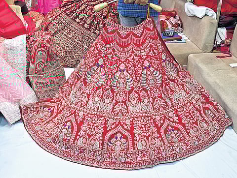 Threads of gold and silver: The lost craft of Salma-Sitare