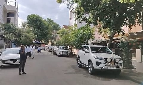 ED raid at DMK Minister Periyasamy's house