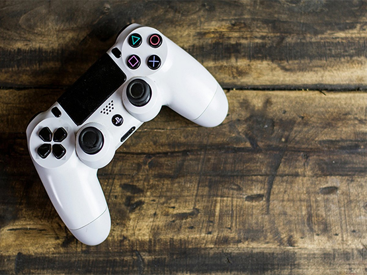 Ban on money games, push for e-sports Ban on money games, push for e-sports
