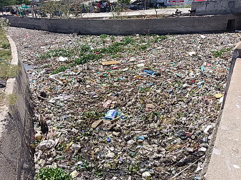 In order to curb the usage of banned plastic, the Thoothukudi corporation has planned to erect awareness boards across public places to display 28 kinds of banned single-use plastic and their alternatives.