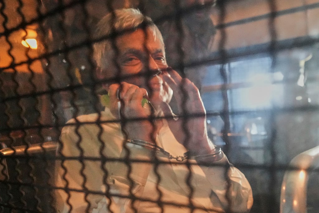 Former Sri Lankan President Wickremesinghe in ICU After Jailing