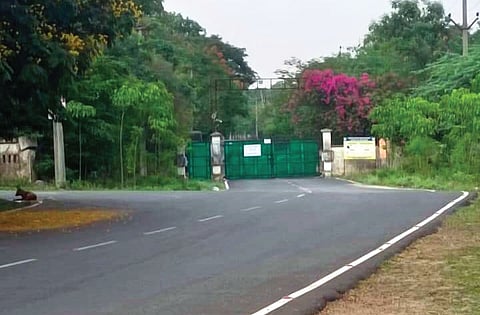 A view of Rajiv Rahadari near Cantonment Public Garden in Bolarum.