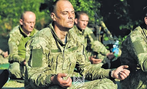 Ukrainian soldiers at a session by the Art of Living Foundation