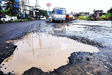 Potholes on the road in Vadakara