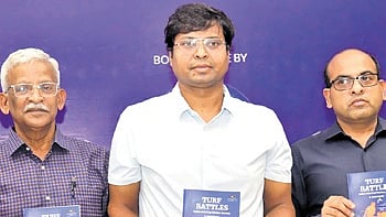 Book ‘Turf Battles’ by K Arumugam released in Bhubaneswar