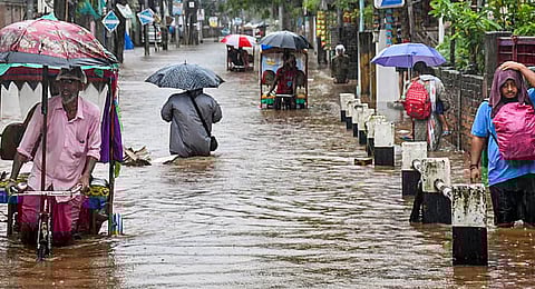Flooding was reported from Zoo Road, RG Baruah Road, GS Road, Nabin Nagar, Anil Nagar, Hatigaon, Gita Nagar, Panjabari, Jorabat, Jatia, VIP Road, Rajgarh Road, Rukmini Gaon and Survey, among others.