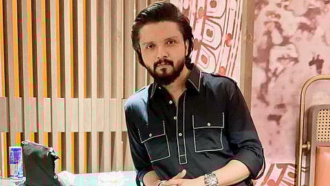 Rajesh had starred in movies like Beautiful, Trivandrum Lodge, Hotel California, Nee-Na, and Thattum Purath Achuthan.  