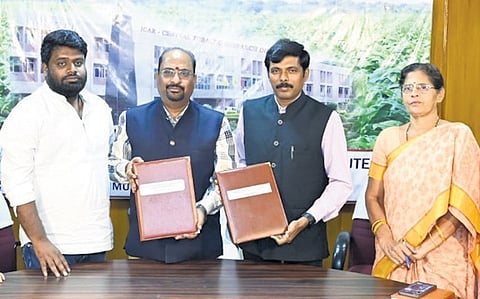 
National institute for research on commercial agriculture nirca director Dr m seshu madhav addressing in Rajamahendravaram. 