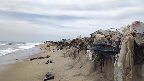 CC) move to flatten a large stretch of Foreshore Estate beach by allegedly dumping construction debris to facilitate the immersion of idols after Vinayagar Chathurthi.