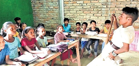 Das, a 25-year-old man from Bihar’s Samastipur district, moves on a tricycle after being afflicted with polio. But he has become a ray of hope for scores of underprivileged children who failed to afford education in a span of just four years.