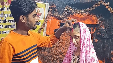 ‘Jab We Met’ re-run in real life: Young MP woman leaves home to marry lover, returns with another man