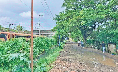 The stretch proposed to be developed into a major road connecting the two stations