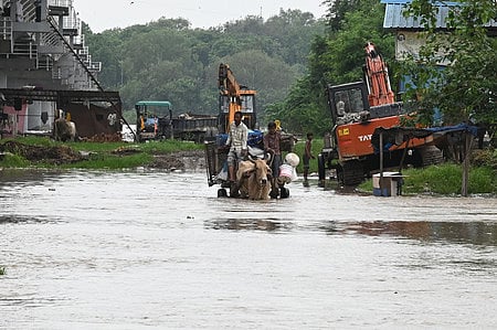 A low-lying area at the Yamuna floodplain  near Loha Pul (Old Iron Bridge), in New Delhi, Tuesday, Sep. 02, 2025. 