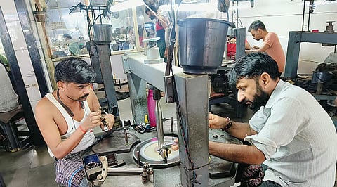 The aid program was announced through a circular on May 24, 2025, amid growing distress in the diamond sector. 