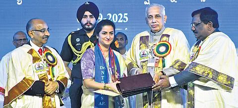 Combine skills with compassion: Andhra Governor to doctors