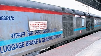 Rajdhani Express at Rourkela station