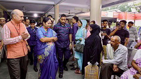 Delhi Chief Minister Rekha Gupta during an inspection of IHBAS hospital at Dilshad Garden, in New Delhi. 