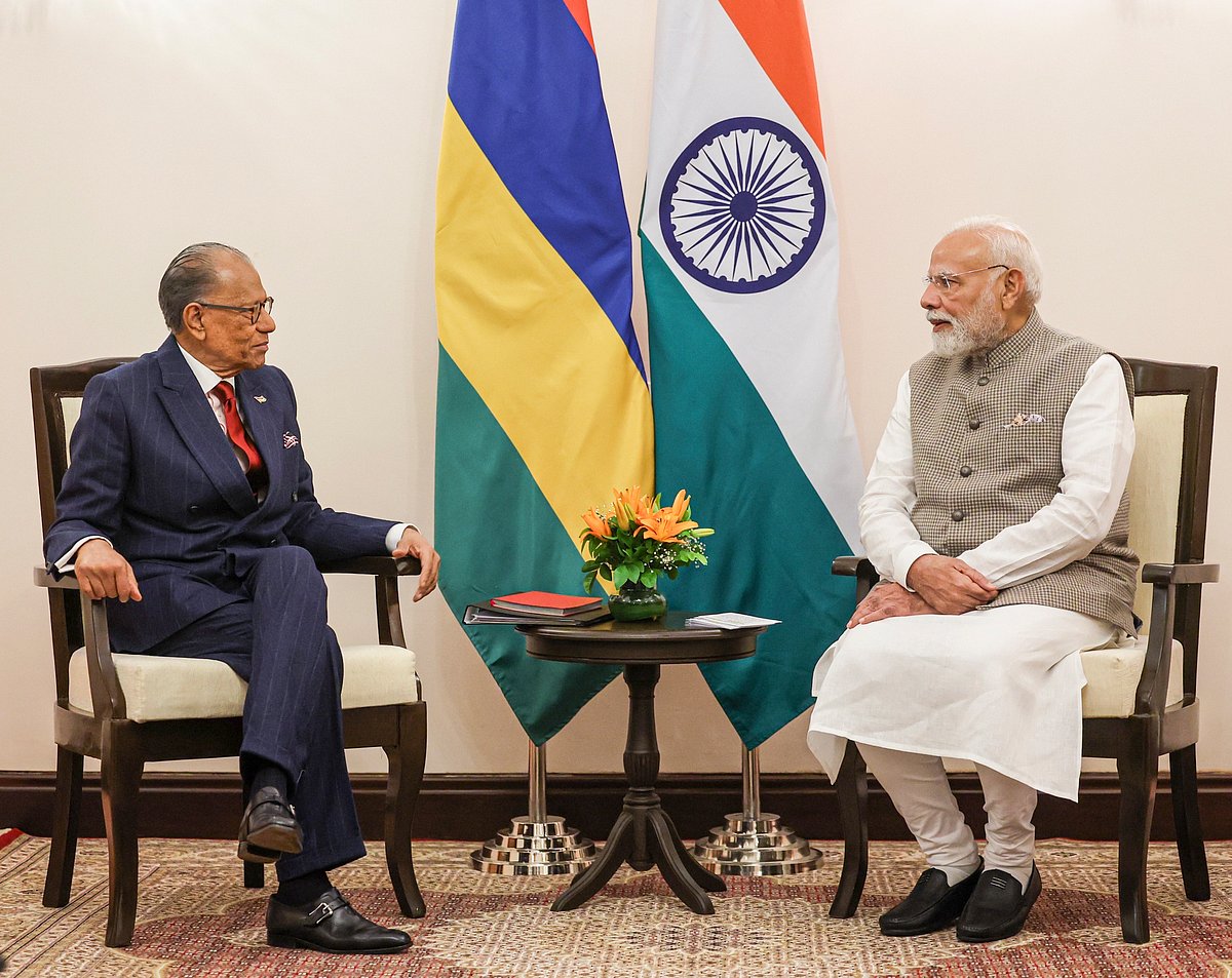 'India, Mauritius not partners but family': PM Modi