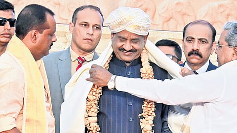 CM Siddaramaiah and Assembly Speaker UT Khader greet Lok Sabha Speaker 
Om Birla at the 11th CPA India Region Conference in Bengaluru