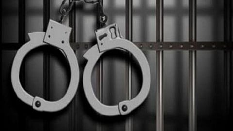 The deceased, Kiran, was a delivery executive and a resident of Nakalu Bande in Jayanagar. His friend Jeeva, who worked as a sales staff member at a showroom, has been arrested