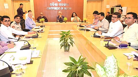 Chief Secretary Manoj Ahuja taking a preparatory review on the 8 4th IRC annual meet.