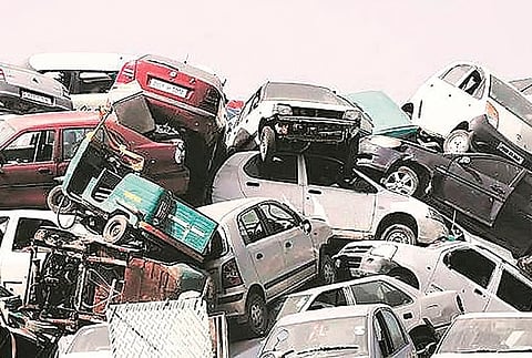 The department is preparing a draft policy on vehicle buy-back and recycling for government approval.