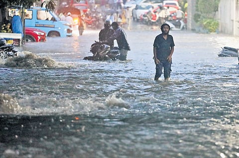 Hyderabad comes to stop again as rain floods roads, jams traffic 