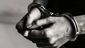  The arrested have been identified as Nikhil, Sajil, Ashik, and Bushara, residents of Palluruthy, Kaloor, and Cheranalloor respectively.