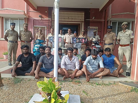 10 arrested for cheating public with fake offer sale of household goods in TN