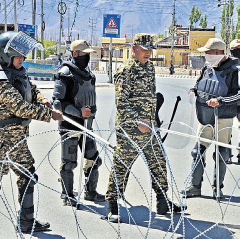 14 surrender amid crackdown in Leh; curfew and net ban on