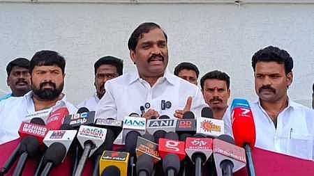 Tamizhaga Vazhvurimai Katchi leader T Velmurugan