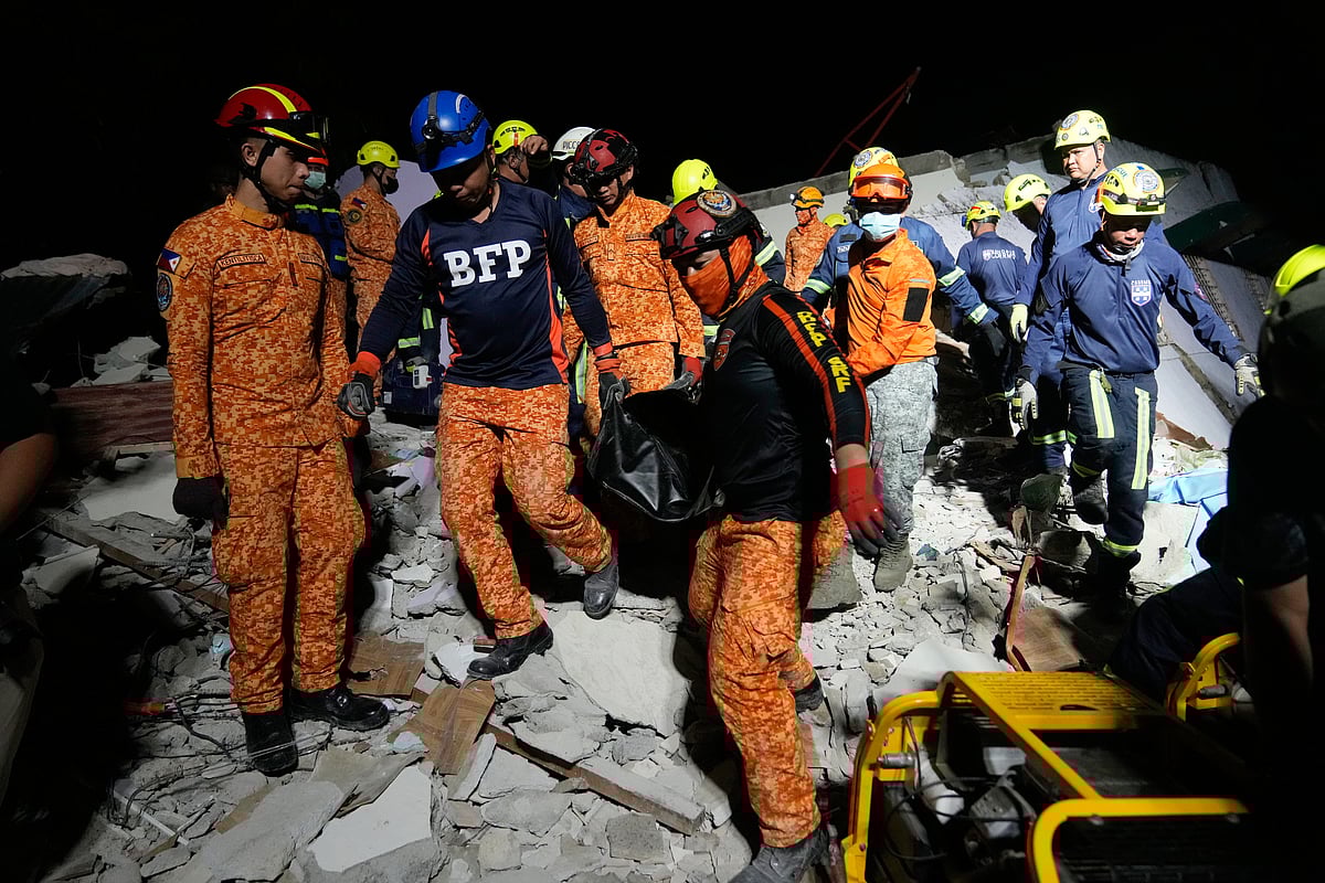Philippine quake death toll rises to 72; govt says 294 people injured, around 20,000 fled homes