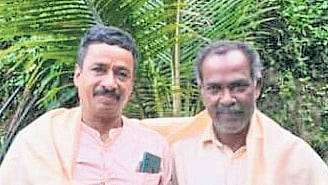 Coconut picker blacks out atop tree, friend’s heroics come to rescue