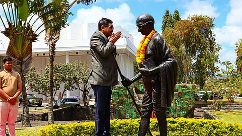 CJI attends Gandhi Jayanti fete in Mauritius