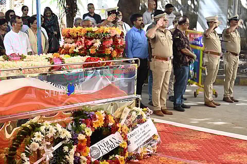 Last rites of veteran journalist TJS George held with full state honours