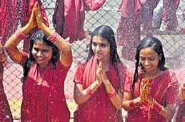 Anticipating a huge rush of Bhavani devotees thronging Sri Durga Malleswara Varla Devasthanam atop Indrakeeladri for relinquishing their deeksha, authorities made elaborate arrangements for Sunday.