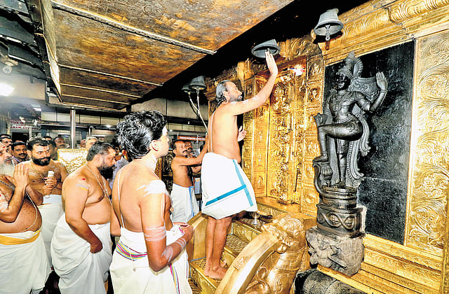 After the gold cladding on the sculptures was removed in September 2025 