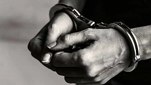 According to police, Sasikumar (23) and a group waylaid a 19-year-old girl near Anna Salai on Tuesday and harassed her. The persons were allegedly drunk. 