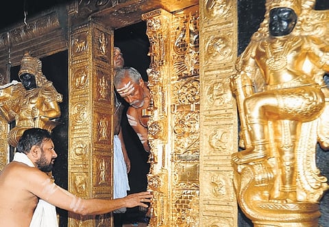 The idols, he said, were indeed covered in 1999 using the gold donated by industrialist Vijay Mallya.