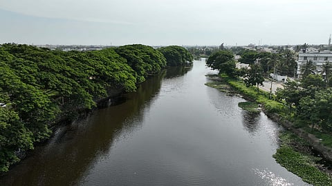 The amendment applies exclusively to Lake Development and Riverfront projects undertaken by HMDA, GHMC, HYDRA, MRDCL, Urban Development Authorities, ULBs, IALAs or other public authorities notified by the Government.