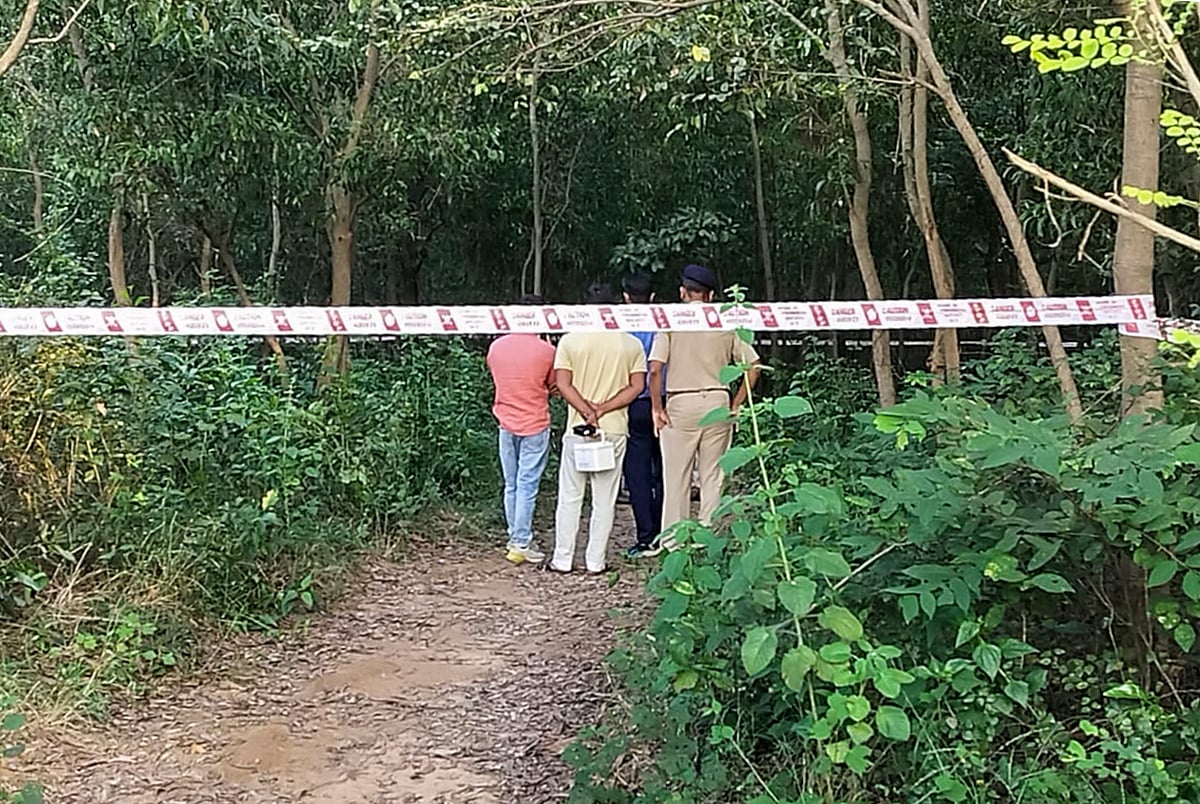 Father of Durgapur gang-rape survivor seeks her transfer to Bhubaneswar, cites threat to life Father of Durgapur gang-rape survivor seeks her transfer to Bhubaneswar, cites threat to life