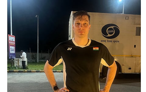 Bhargav Ram Arigela and Viswa Tej Gobburu (R) in action at the BWF World Junior Championships 