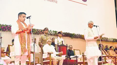 Saurashtra holds sway: 9 ministers from Saurashtra-
Kutch, maintaining regional clout minus Rupani.