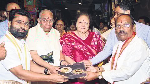 Kirthilals Jewellers presents gold and diamond ornaments worth Rs 2 crore to the Goddess at Sri Durga Malleswara Swamy Varla Devasthanam in Vijayawada