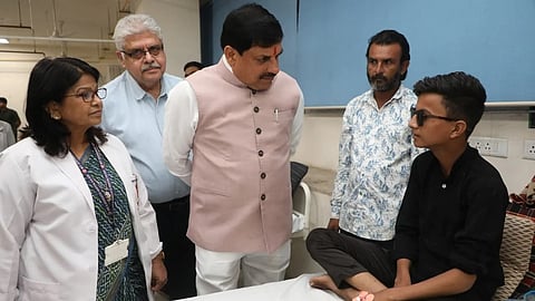 Madhya Pradesh Chief Minister Dr. Mohan Yadav visited Hamidia Hospital, Bhopal, today to inquire about the condition of children and youths injured due to the use of carbide guns. 